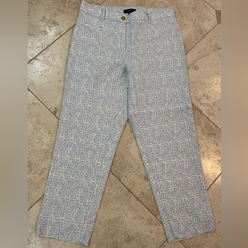 Ann Taylor Light Blue Patterned Woman’s Cropped Ankle Pants